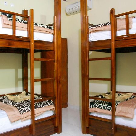 Medal Jaya Hostel & Room نوسا ليمبونغان المظهر الخارجي الصورة