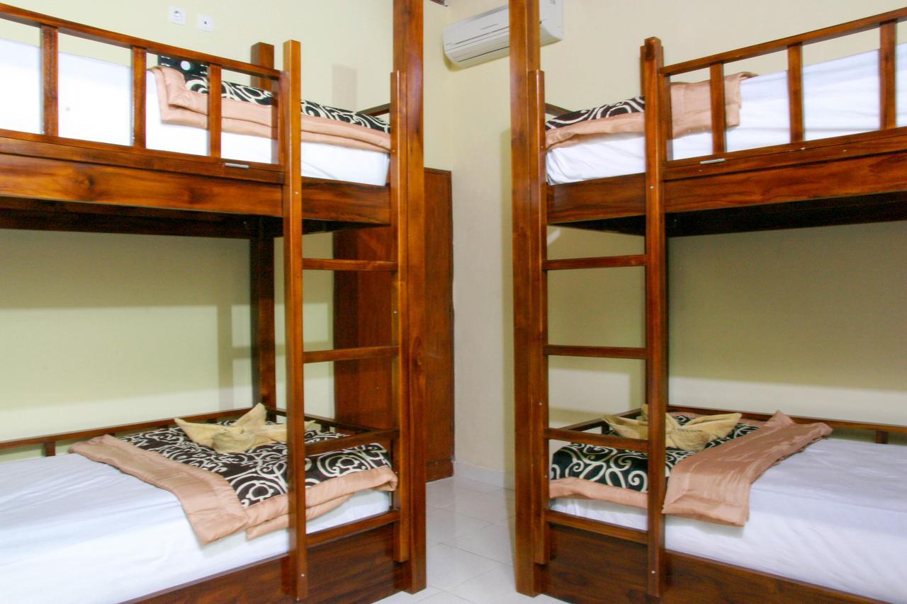 Medal Jaya Hostel & Room نوسا ليمبونغان المظهر الخارجي الصورة